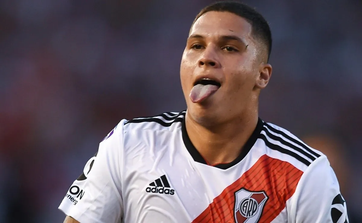 Quintero finalmente estampará la firma con River.