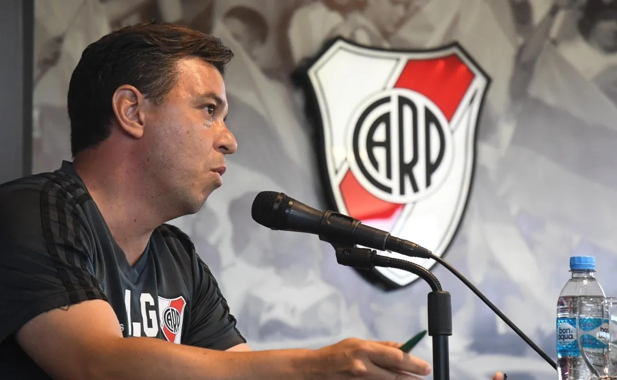 Marcelo Gallardo aseguró que definirá el equipo titular de River este sábado.