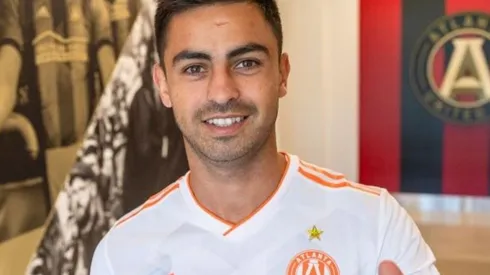 "El Pity Martínez, que loco que está", fue el hit que sonó por los hinchas de la filial de Costa Rica