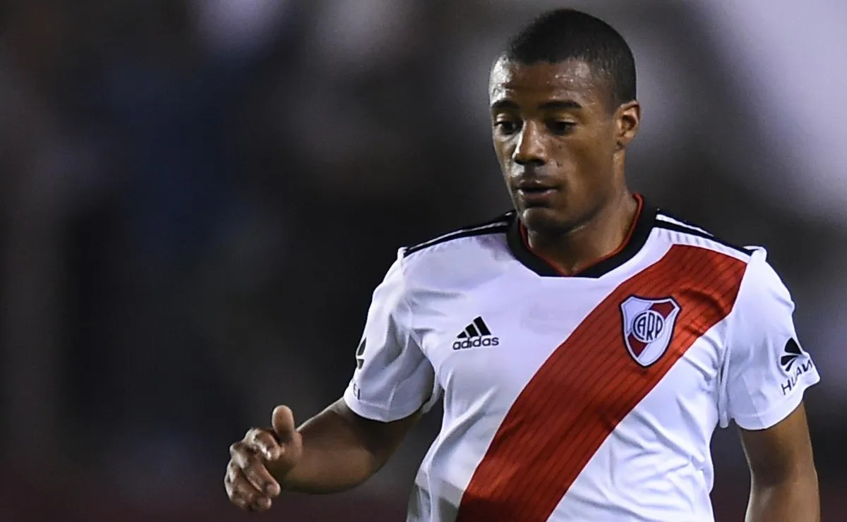De La Cruz estuvo un año en las Divisiones Inferiores de Defensor Sporting y luego se fue a Liverpool. (FOTO: Getty)