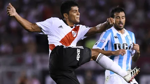 Robert Rojas entró a los 19 minutos del segundo tiempo contra Racing para reemplazar a Javier Pinola. (FOTO: Getty)
