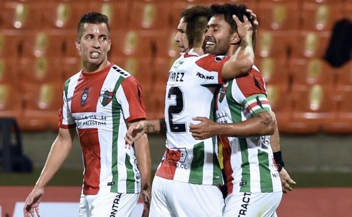 Palestino eliminó a Independiente Medellín y espera por Sao Paulo o Talleres.