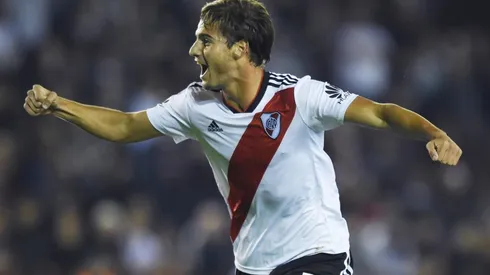 Santiago Sosa se mostró dichoso de ser compañero de Leonardo Ponzio, referente en el puesto que él eligió para su carrera.