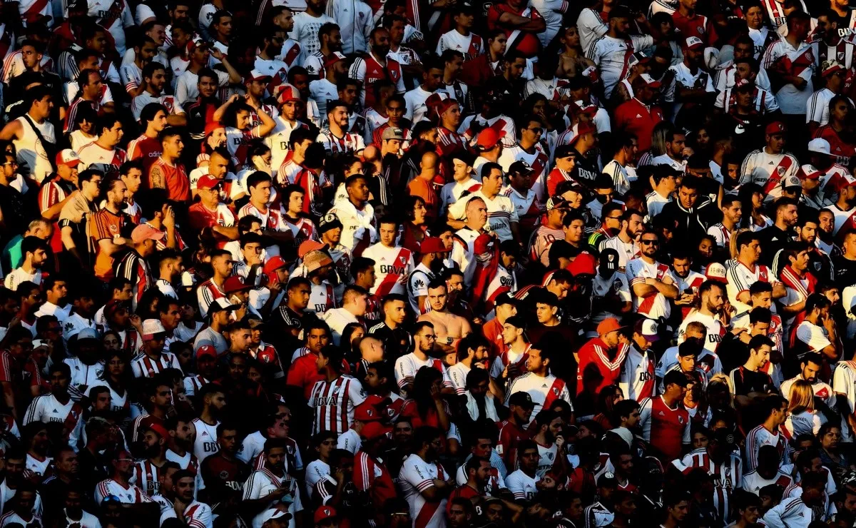 ste domingo, el estadio Monumental lucirá colmado de hinchas que acompañarán a River.