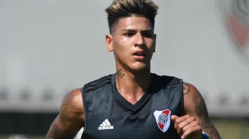 Gallardo explicó en qué etapa de preparación está el colombiano, flamante incorporación proveniente desde Ucrania.