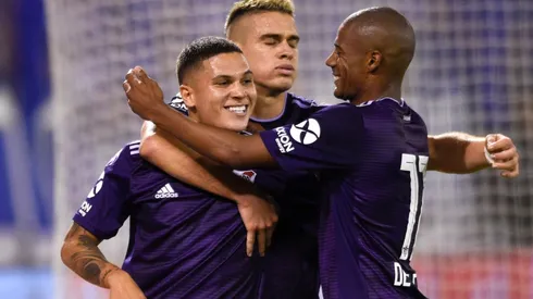 El Más Grande venció 2-1 a Vélez en Liniers, donde le cortó una racha de 14 partidos sin perder como local.