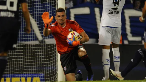 Franco Armani aseguró que tenía estudiado a Salinas, el futbolista de Vélez a quien le atajó el penal