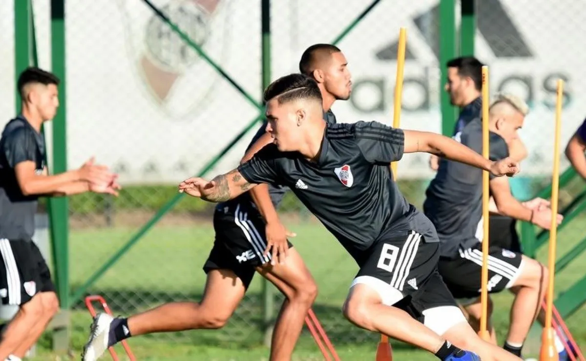 Quintero usará la camiseta número 10: con Gallardo la tuvieron Lanzini, Tomás Martínez y el Pity. (FOTO: Prensa River)