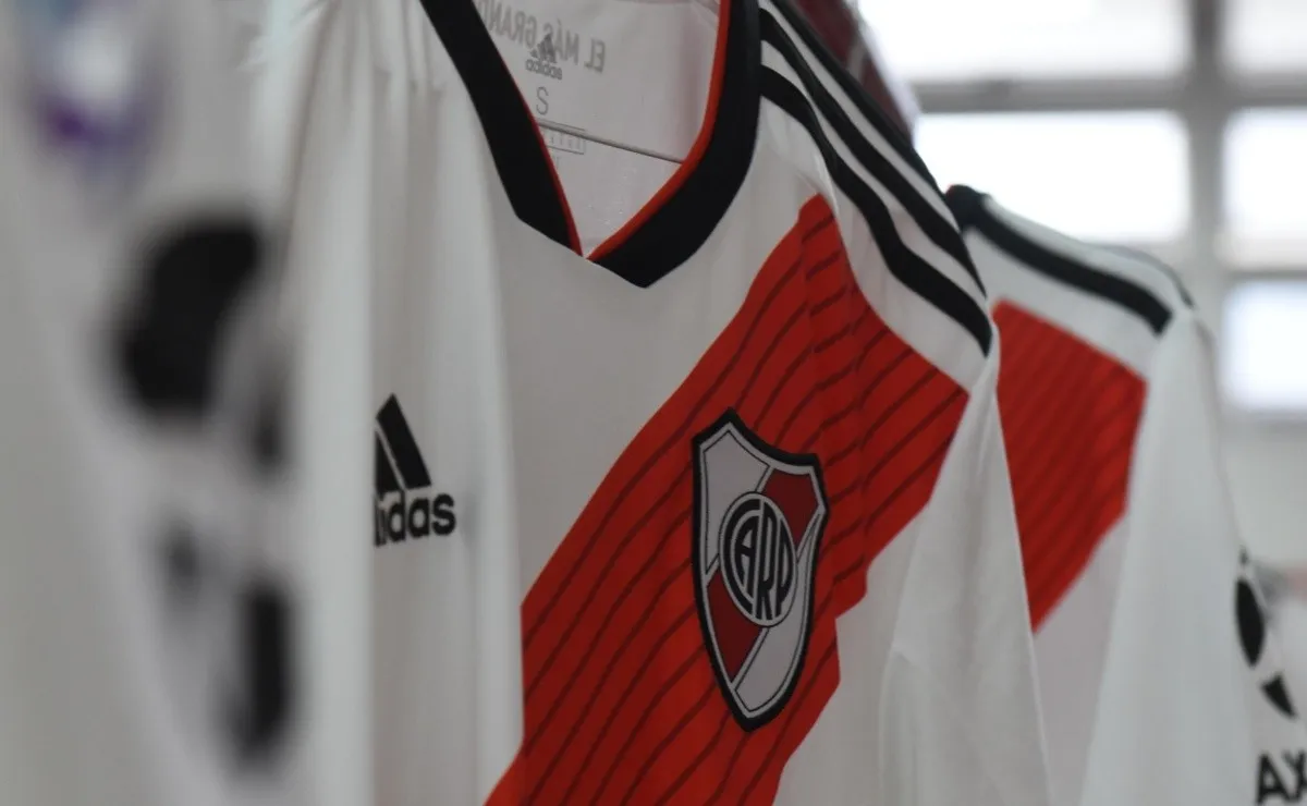 River analiza si sigue o no sin sponsor