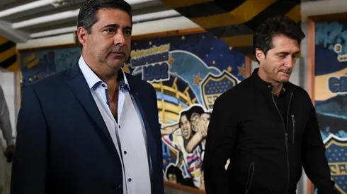 El presidente de Boca no sabe que hacer para tapar la consagración eterna de River.