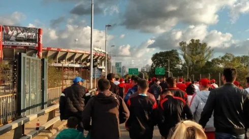Los hinchas de River y una nueva tarde de domingo en el Monumental.