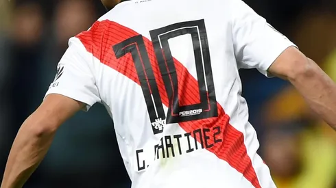 De concretarse la llegada de Suárez, el futbolista proveniente de Belgrano podría utilizar la camiseta número 10.