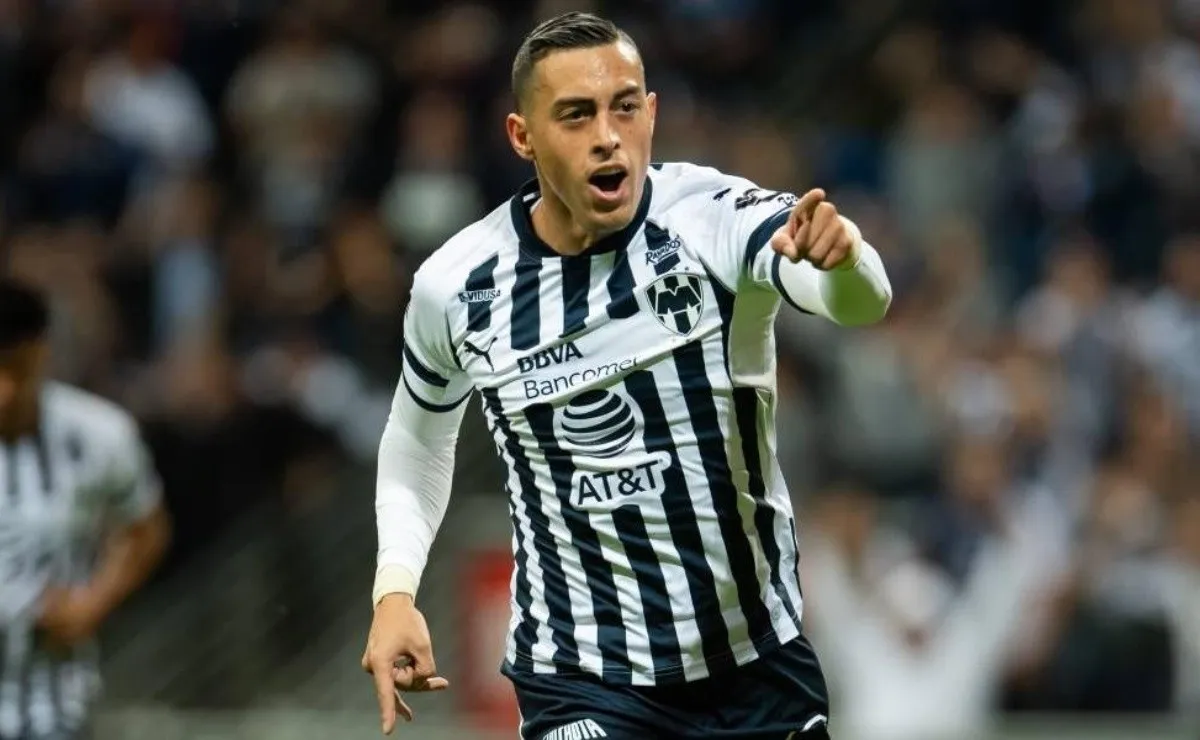 Rogelio Funes Mori la sigue rompiendo en el fútbol mexicano.