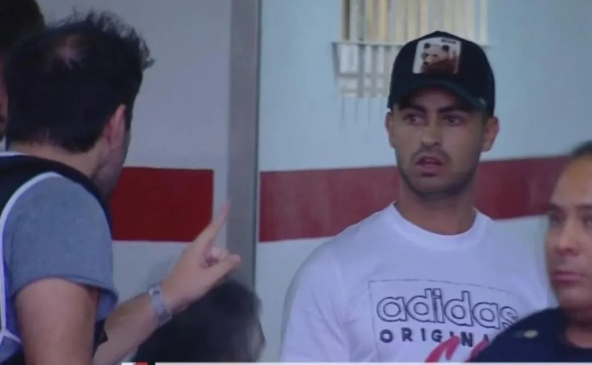 Gonzalo Martínez aprovechó para estar en el Monumental y ver a River.