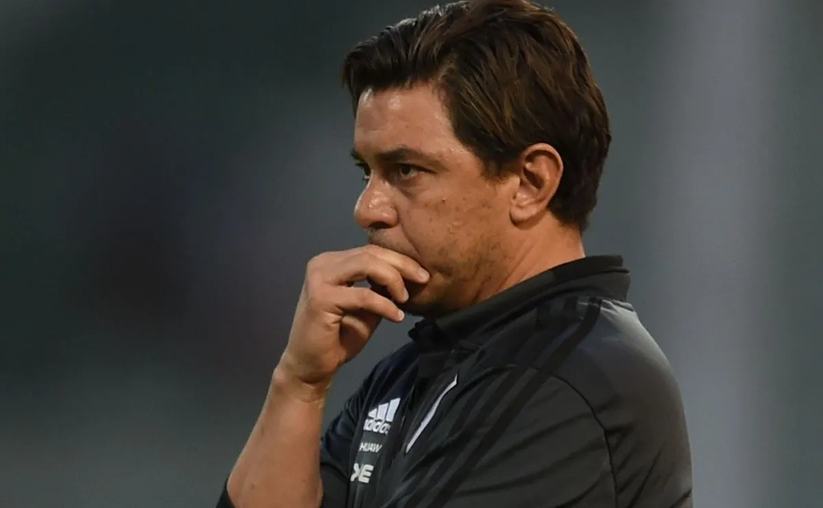 Marcelo Gallardo por ahora espera la llegada de algún nombre. Paulo Díaz es el que está más cerca de sumarse