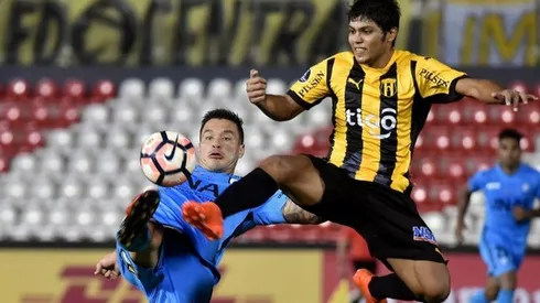 El paraguayo tiene 22 años, es diestro, mide 1.77, y ya fue citado para la Selección paraguaya.