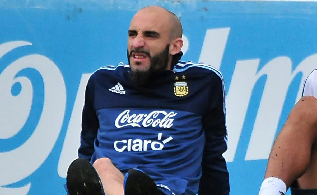 Javier Pinola aseguró que mantiene intactas sus ilusiones de volver a vestir la camiseta de la Selección.