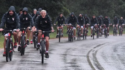 Gallardo y su cuerpo técnico han decidido regresar a Buenos Aires.