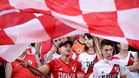 Conmebol presentó un estricto reglamento destinado a las banderas.