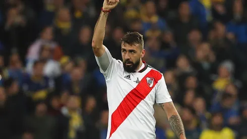 Pratto jugó cuatro superclásicos oficiales ante Boca y le marcó dos goles, ambos en la Copa Libertadores. (FOTO: Getty)