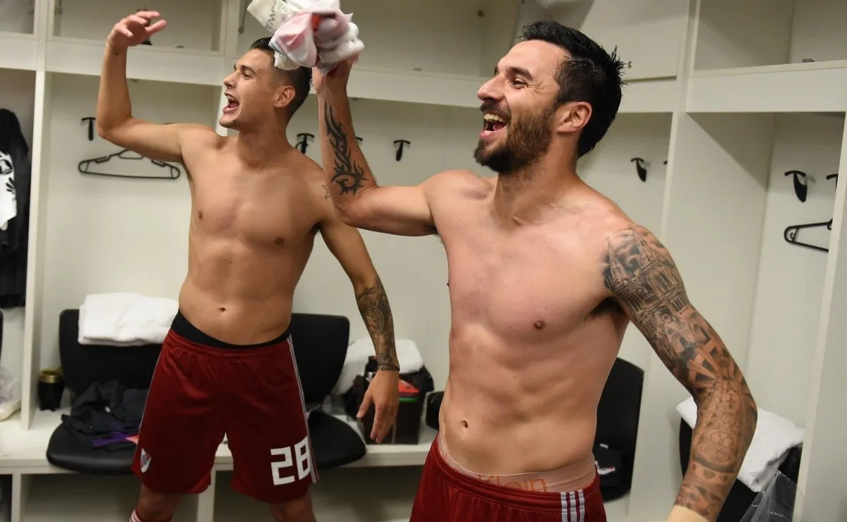 Scocco se dio el lujo de festejar con el equipo que amó desde chico.