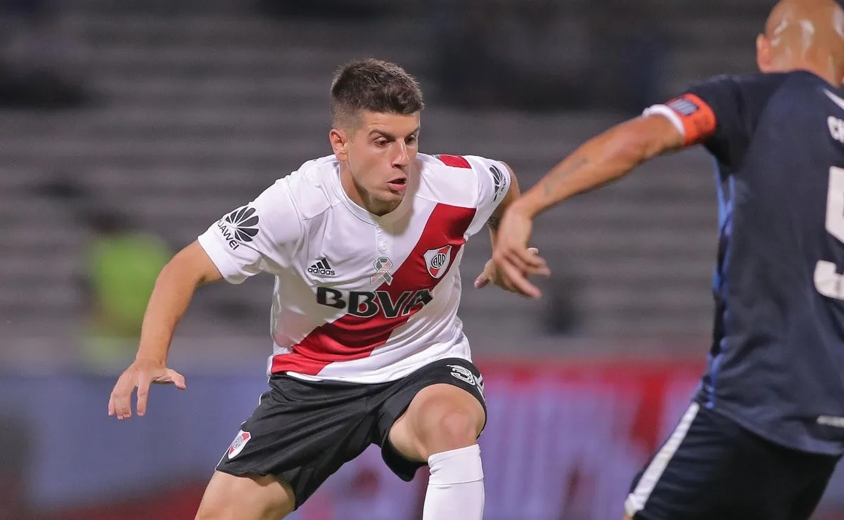 Tomás Andrade debutó en la Primera de River el 30 de abril de 2016: 0-0 contra Vélez, en Núñez. (FOTO: Getty)