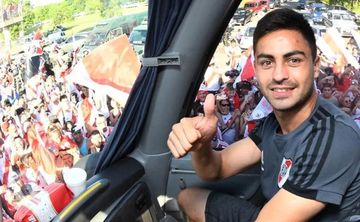 El Pity se fue de River y fue despedido por miles de hinchas.