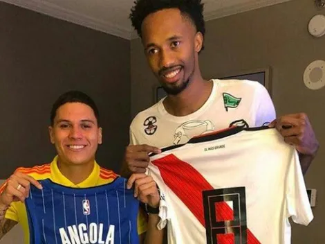 Quintero también la rompe jugando al básquet