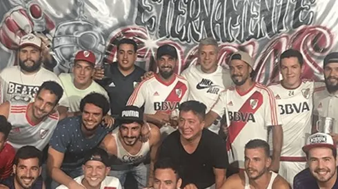 En su Maipú natal, provincia de Mendoza, Enzo Pérez fue homenajeado con una bandera.