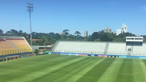 El estadio Campus de Maldonado, una de las sedes de la Copa América de 1995, tiene capacidad para 25.000 personas.