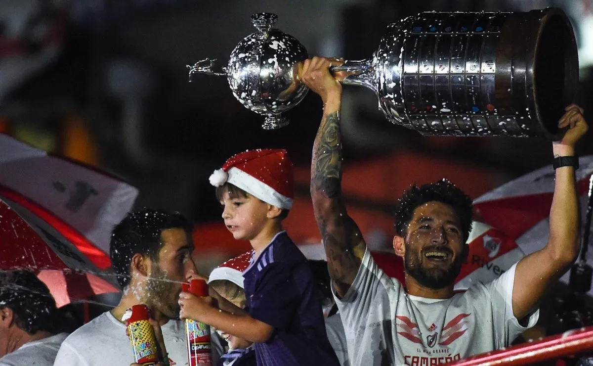 De los grandes cuestionamientos a una gran ovación. Así fue la historia de Casco en este 2018.
