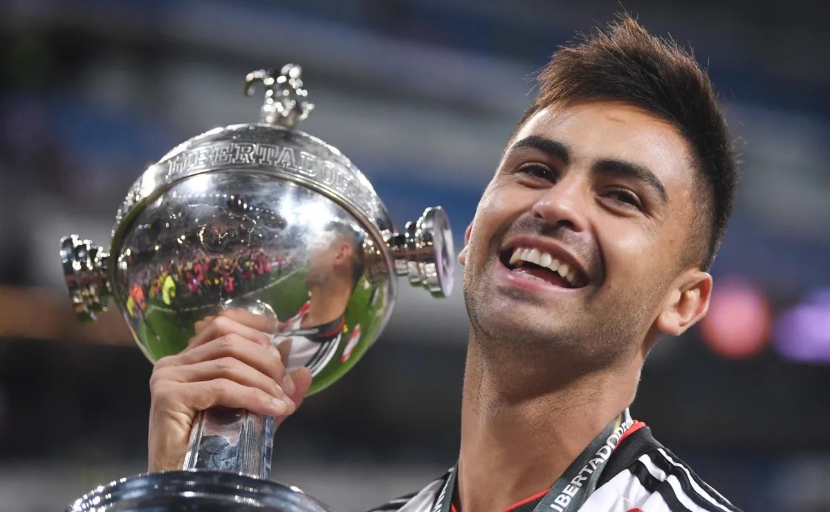 El Pity culmina su primera etapa en River con ocho títulos y 35 goles.