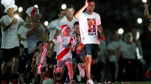 El Pity Martínez recreando el gol ante Boca en la final de la Libertadores.