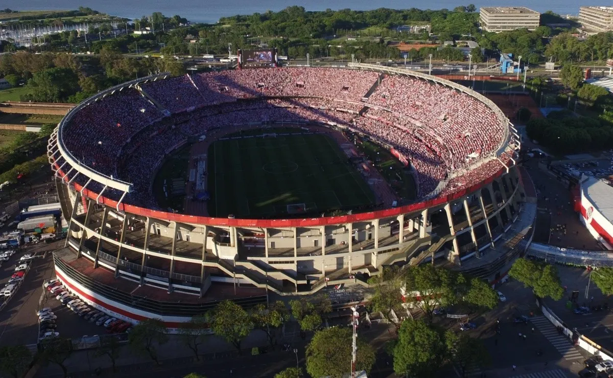 El estadio Monumental, donde River apenas perdió uno de sus 17 partidos este año, tendrá una gran fiesta. (FOTO: Getty)