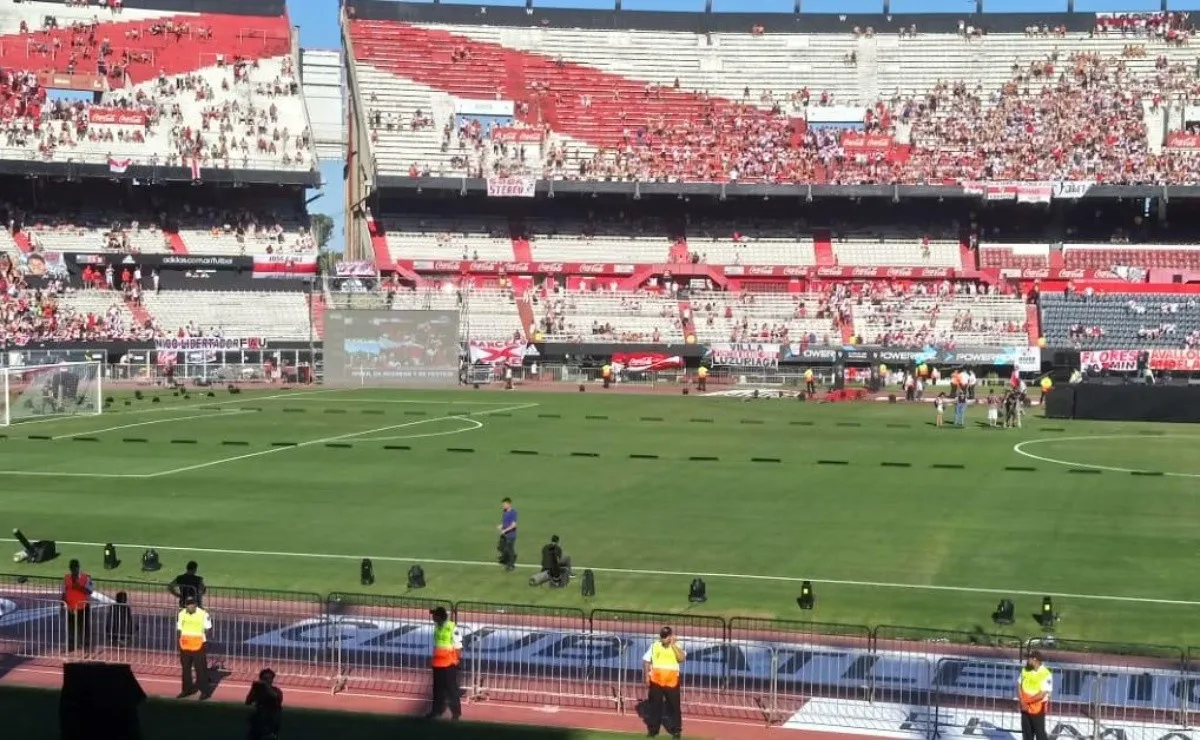 Gonzalo Martínez se despedirá de los hinchas de River recreando el gol que le convirtió a Boca.