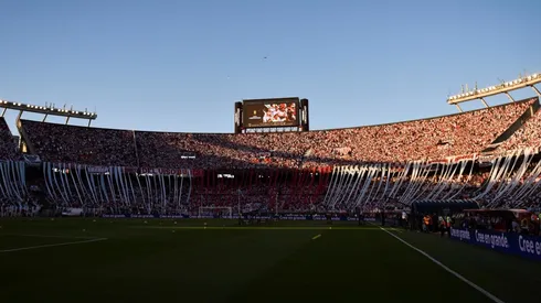 Los hinchas no ven la hora de recibir al campeón de América en el Monumental.