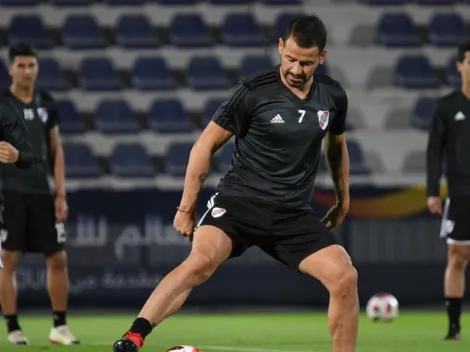 Esa maldita cintura, Mora