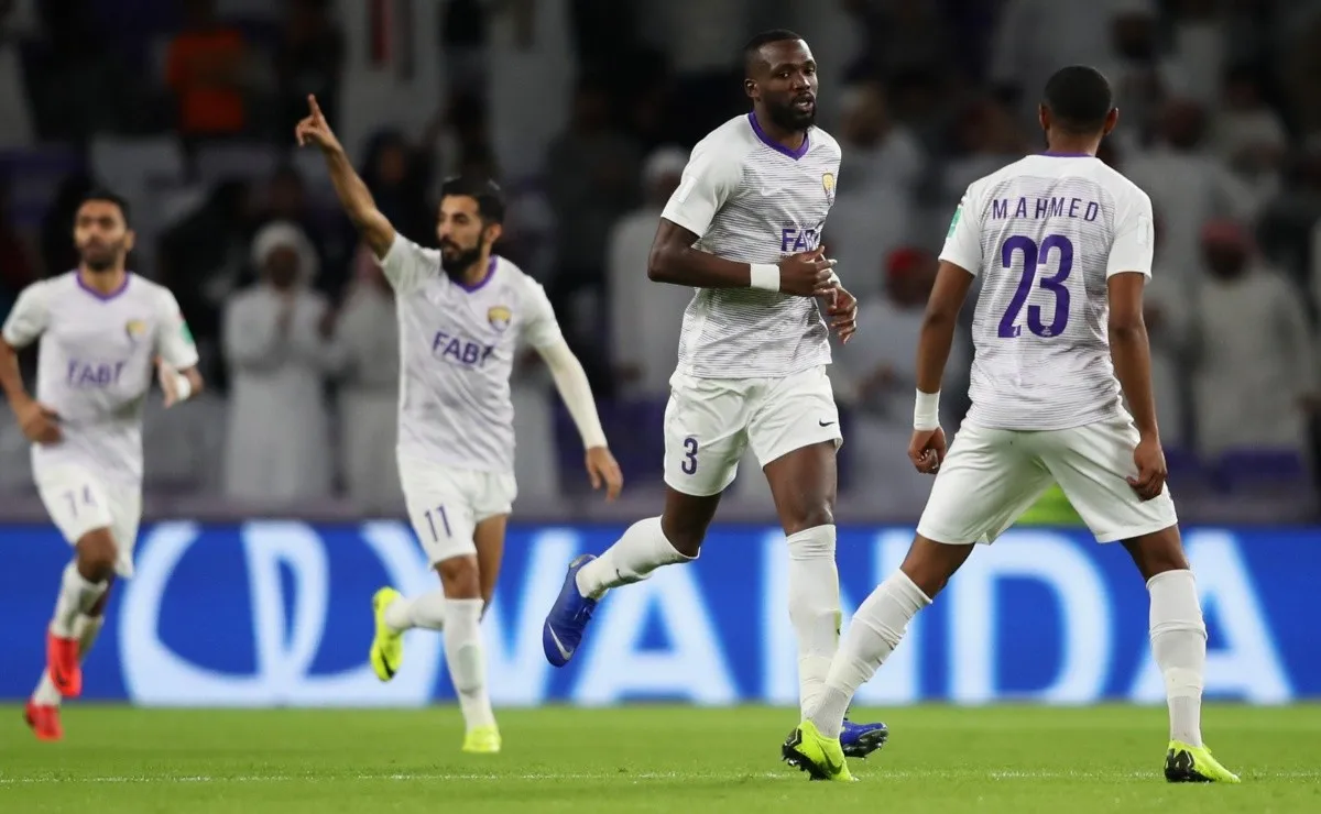 Al Ain y Espérance se enfrentan en el estadio Hazza bin Zayed.