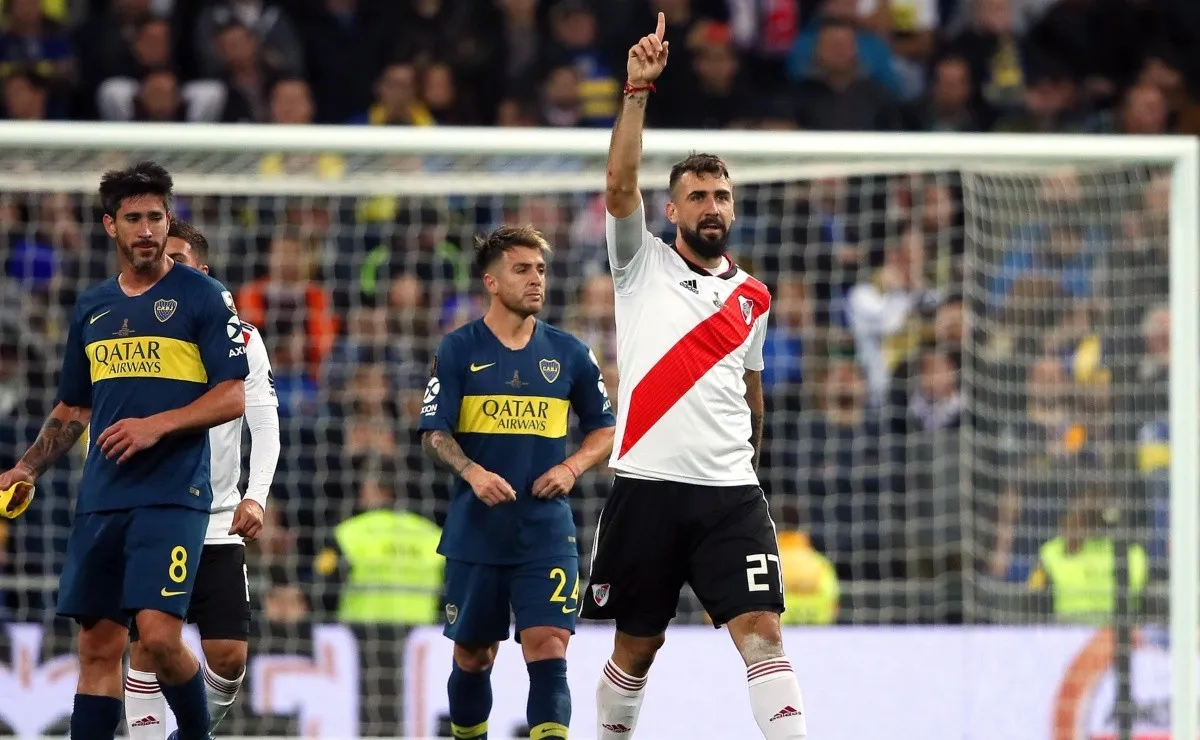 Pratto le hizo dos goles a Boca en las finales de la Libertadores 2018.