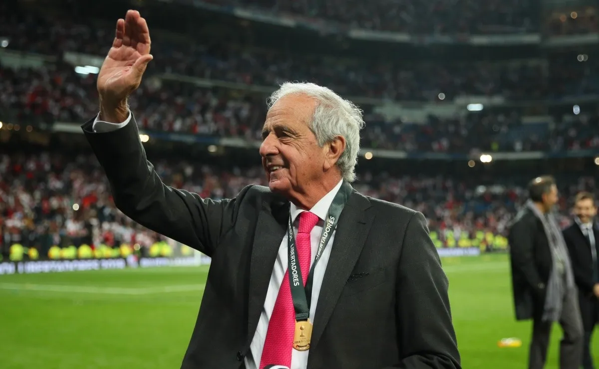 Rodolfo D'Onofrio felicitó al plantel y a los hinchas de River.