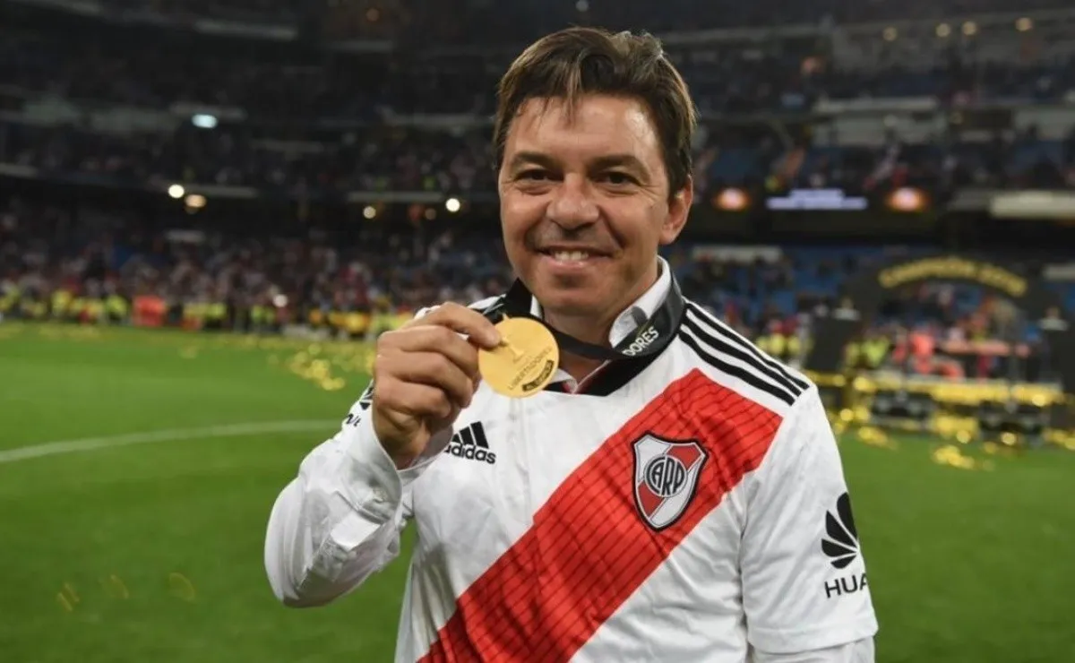 Dorada es la medalla, y dorada es su historia como DT