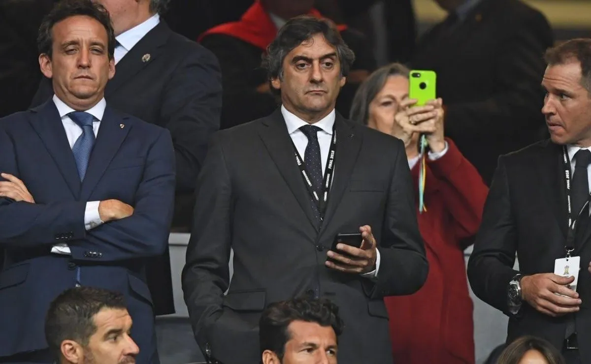 Francescoli vio la final de la Libertadores desde uno de los palcos del Bernabéu.