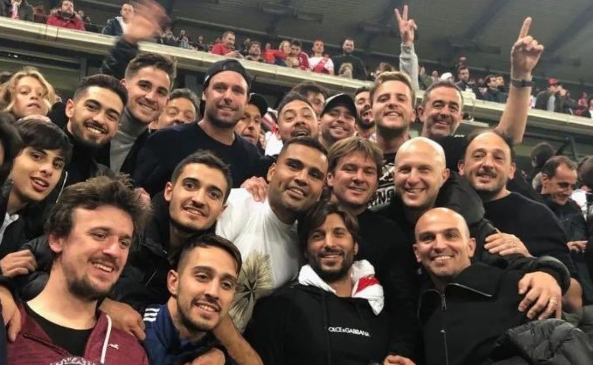 El Millo se consagró campeón de la Copa y los ex-River explotaron de alegría.