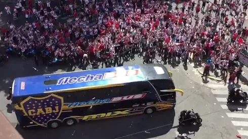 La Policía detuvo a uno de los acusados de haber arrojado proyectiles al micro de Boca.