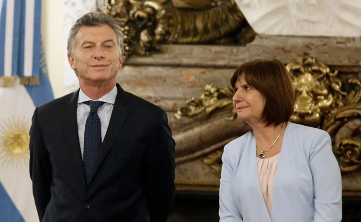 Se conocieron audios en los que se le pide a Prefectura correr a la gente