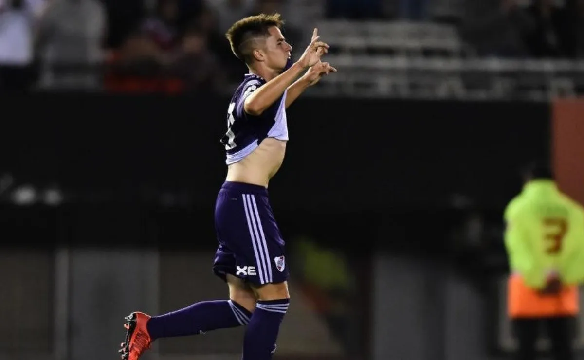 Moya convirtió su primer gol oficial con la camiseta de River.