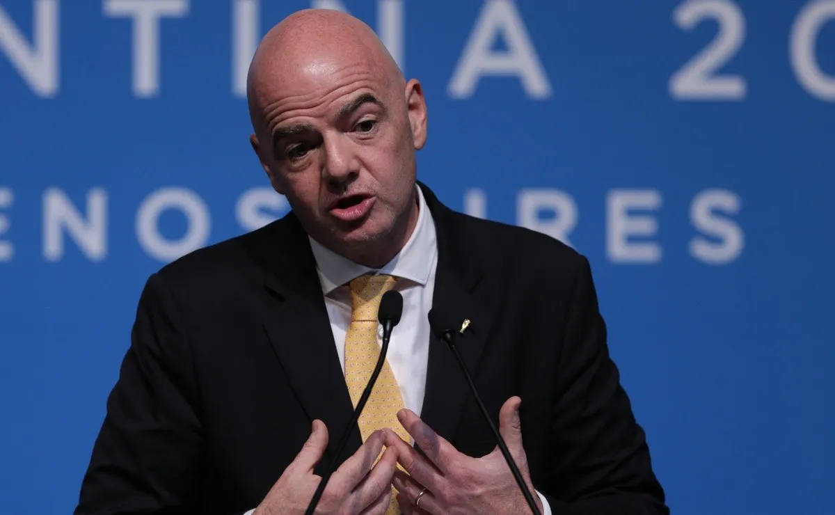 El doble discurso de Infantino.