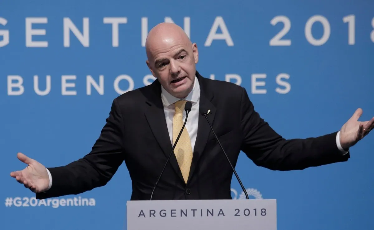 Infantino se contradijo al hablar del Monumental: "Eso era un ambiente".