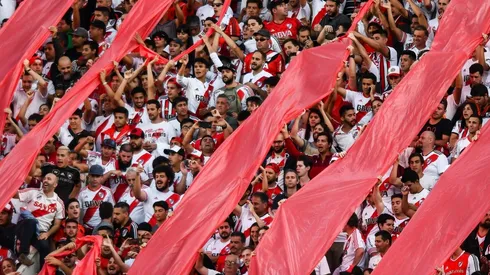 Aquellos hinchas que sacaron su ticket para ir al estadio Monumental tendrían prioridad.