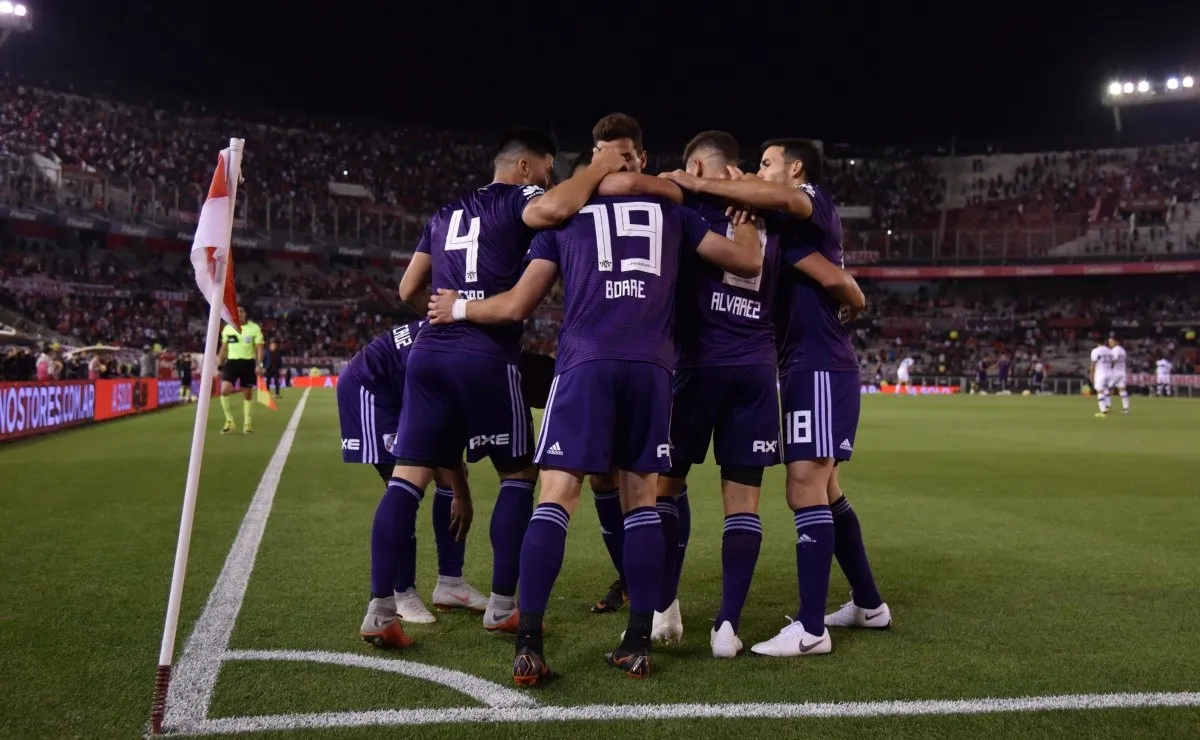 Con mayoría de jugadores surgidos de sus Divisiones Inferiores, el Millonario fue superior a Gimnasia.